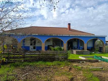 Chalet en venta en Carmona