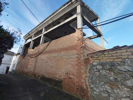 Edificio en venta en Benaocaz