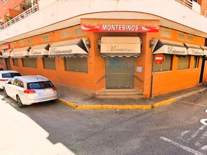 Local comercial en alquiler en Los Montesinos Distrito 1