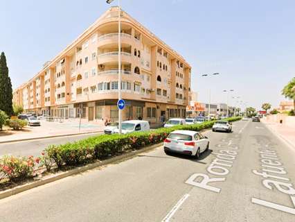 Local comercial en alquiler en Torrevieja Centro rebajado