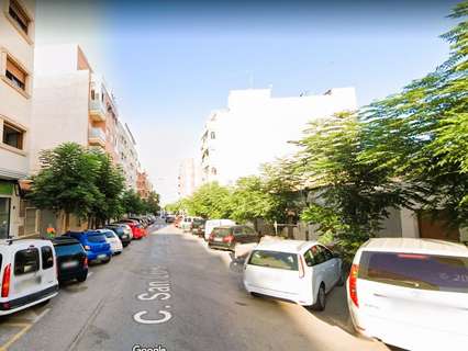 Local comercial en alquiler en Torrevieja zona 03181