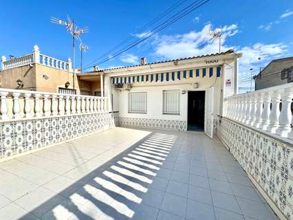 Bungalow en venta en Torrevieja zona 03184