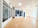 Local comercial en alquiler en Almería
