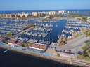 Local comercial en venta en San Javier zona La Manga del Mar Menor