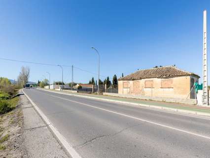 Casa rústica en venta en La Zubia