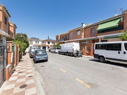 Casa en venta en La Zubia