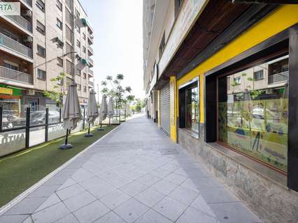 Local comercial en venta en Granada