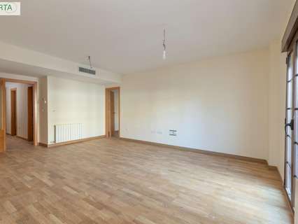 Piso en venta en La Zubia