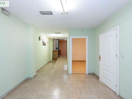 Local comercial en venta en Granada