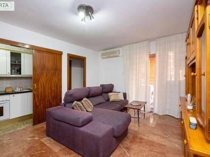 Apartamento en venta en Granada