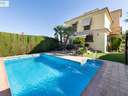 Chalet en venta en Cájar