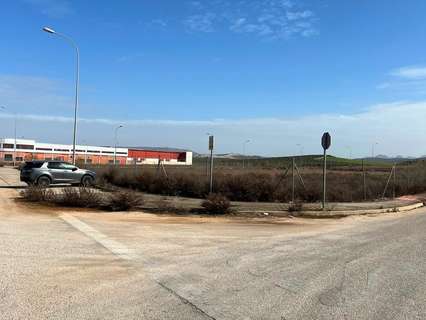 Parcela industrial en venta en Antequera