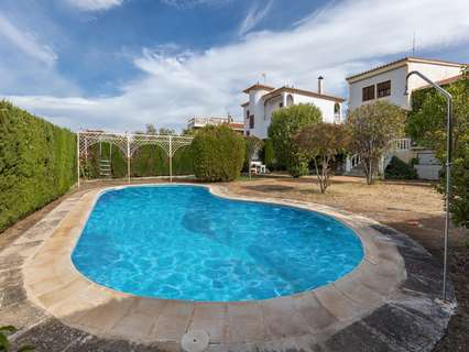 Chalet en venta en La Zubia rebajado