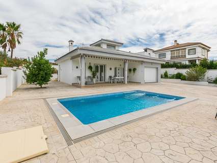 Chalet en venta en Cúllar Vega