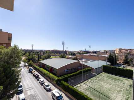 Apartamento en venta en Granada