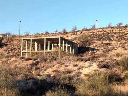 Chalet en venta en La Zubia