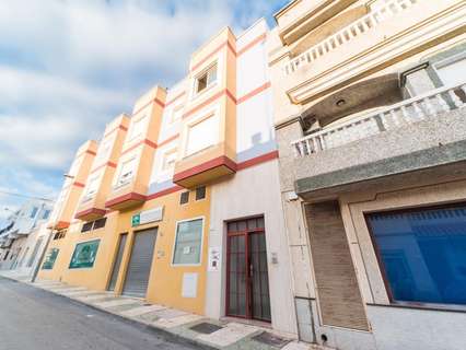 Piso en venta en Vícar