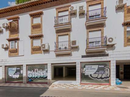 Local comercial en venta en La Zubia