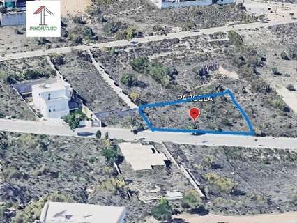 Parcela rústica en venta en La Zubia