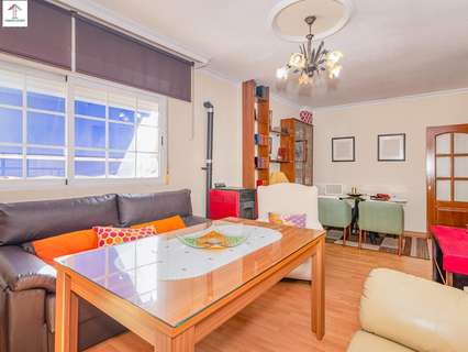 Piso en venta en La Zubia