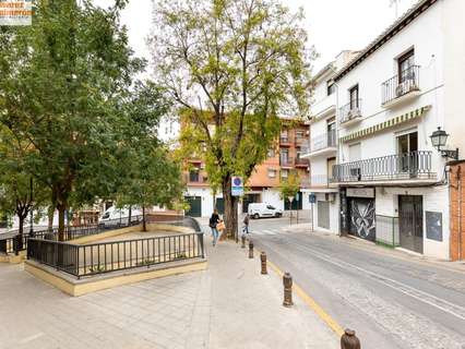 Edificio en venta en Granada, rebajado