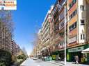 Oficina en venta en Granada