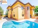 Chalet en venta en Cúllar Vega