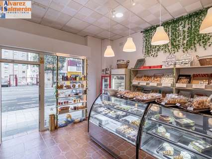 Local comercial en venta en Granada rebajado