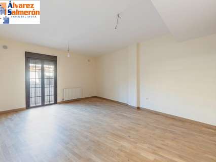 Piso en venta en La Zubia