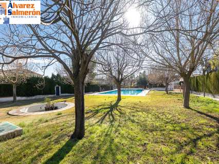 Chalet en venta en Albolote