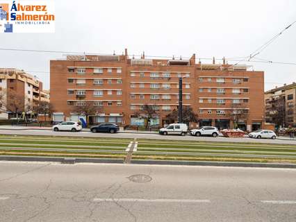 Apartamento en venta en Granada