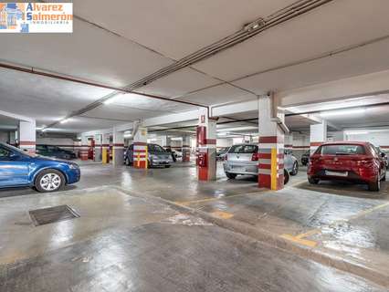 Plaza de parking en venta en Granada