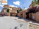 Casa en venta en Las Gabias