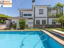 Chalet en venta en Otura