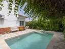 Chalet en venta en La Zubia
