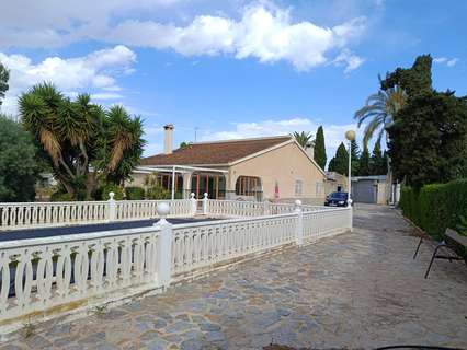 Chalet en venta en Elche/Elx zona Las Bayas rebajado