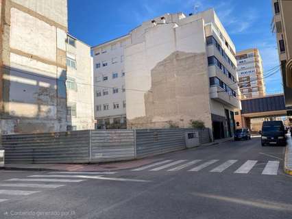 Parcela urbana en venta en Elda