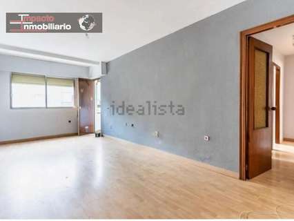 Piso en venta en Almería