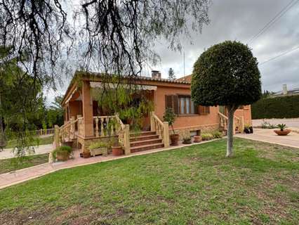 Chalet en venta en Elche/Elx rebajado