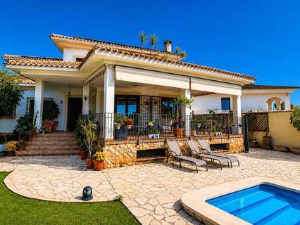 Casa en venta en Orihuela zona Dehesa de Campoamor rebajada