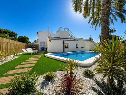 Casa en venta en Orihuela zona Orihuela-Costa