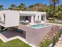 Villa en venta en San Miguel de Salinas zona Las Colinas Golf & Country Club
