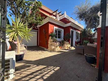 Villa en venta en Orihuela zona Villamartín