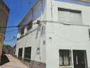 Local comercial en venta en Torre de Santa María rebajado