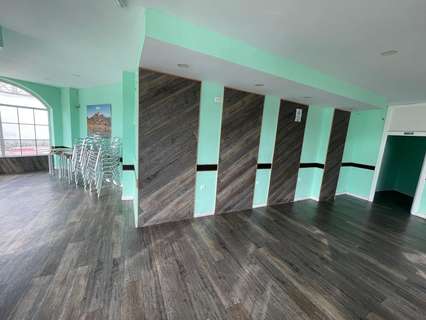 Local comercial en alquiler en Malpartida de Cáceres