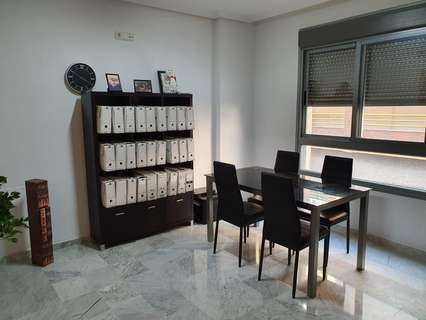 Oficina en alquiler en Cáceres