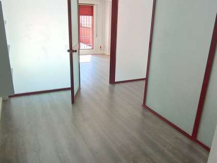 Oficina en venta en Cáceres