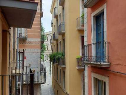 Piso en venta en Girona, rebajado