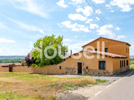 Casa en venta en Sariegos