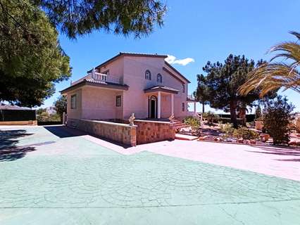 Chalet en venta en Alicante